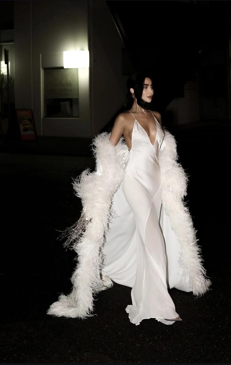 Luxury Custom Made Ostrich Elegant Feather Bridal Robe Wedding Guest Outfit Bridal Maternity Shoot Feathers White Sleeve Dressing Gown image 1