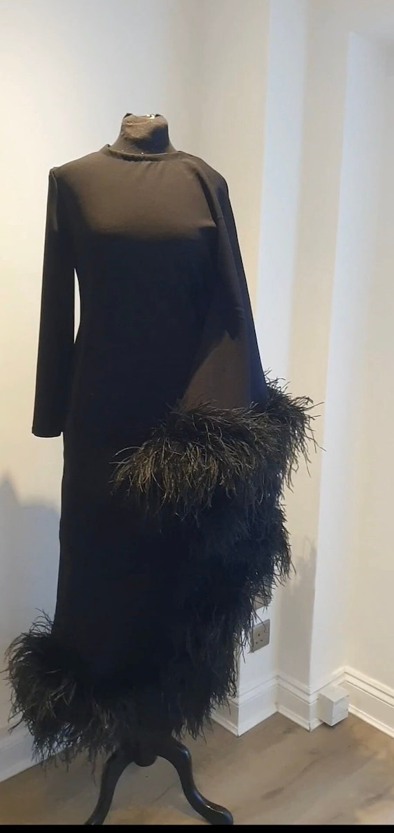 Hijab Modest Fashion Asymmetric Feather Dress One Shoulder Dress Wedding  Guest Outfit Bridal Dress Maternity Shoot Dress Ostrich Feathers - Etsy UK