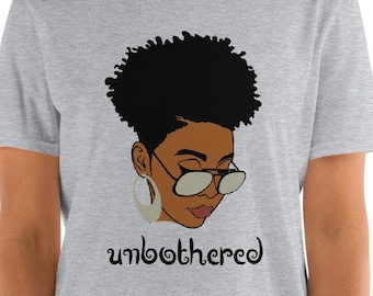 Camiseta "Despreocupada", Camisetas Femininas, Camiseta para Mulher Negra Forte, Mulher Negra Despreocupada
