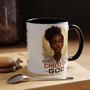 Taza personalizada "Niño de Dios", taza de café cristiana para mujer negra, regalo de fe personalizado, taza espiritual para mujer, artículos para beber con versículos bíblicos Black