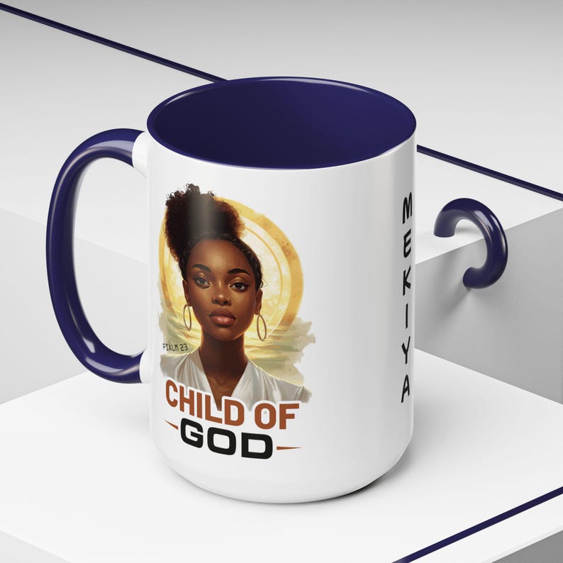 Taza personalizada "Niño de Dios", taza de café cristiana para mujer negra, regalo de fe personalizado, taza espiritual para mujer, artículos para beber con versículos bíblicos Navy