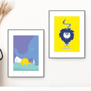2-er Poster-Set fürs Kinderzimmer | Löwe und Elefanten | farbenfrohe Illustrationen als Print DIN A4 | Wanddeko für Eltern, Kind, Baby