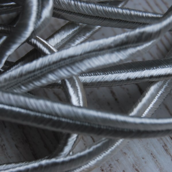 4 m ANCIENT Soutache Gimpe Braid Grey Silk Uniform Garment Medieval Military Effect Cord Silver Grey Very Elegant Approx. 6 mm