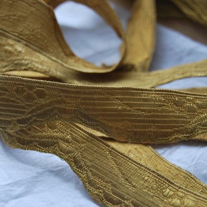 2 antichi bellissimi bordi in oro antico monastero in oro uniforme da lavoro bordo in broccato treccia treccia intrecciata bordo in metallo dorato veste bordo intrecciato RARE