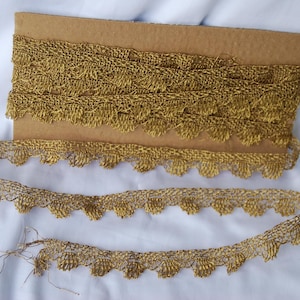 3.7 m antique gold braid, lace, brocade braid, convent work, medieval metal braid, fan lace, shell lace, cord, metal thread, authentic