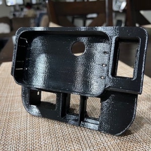 Panel de interruptores izquierdo para Toyota Tacoma Off-Road de 3.ª generación, modelado para interruptor AuxBeam de 8 posiciones con puerto para interruptor de ventana: &quot;Pieza impresa en 3D&quot;