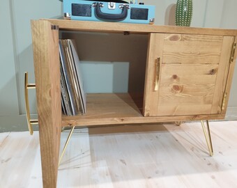 FLEETWOOD // Rustic record player stand with brass detailing