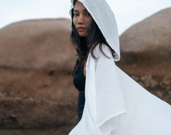 GUFO BIANCO POLVERE - Poncho con cappuccio Kimono Mantella - Morbido cotone - Burning Man - Boho