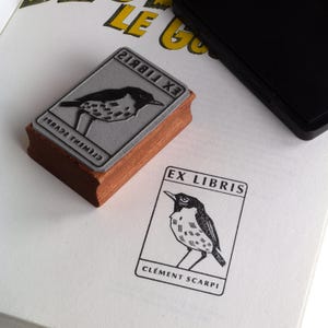 BOOK STAMP customizable with name – Personalized Rubber Ex Libris Stamp – Wood-Mounted Stamp – Bird I