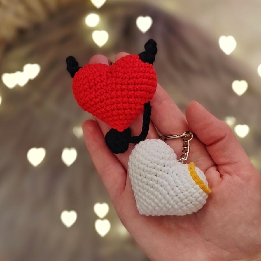 29+ Crochet Heart Keychain Free Pattern