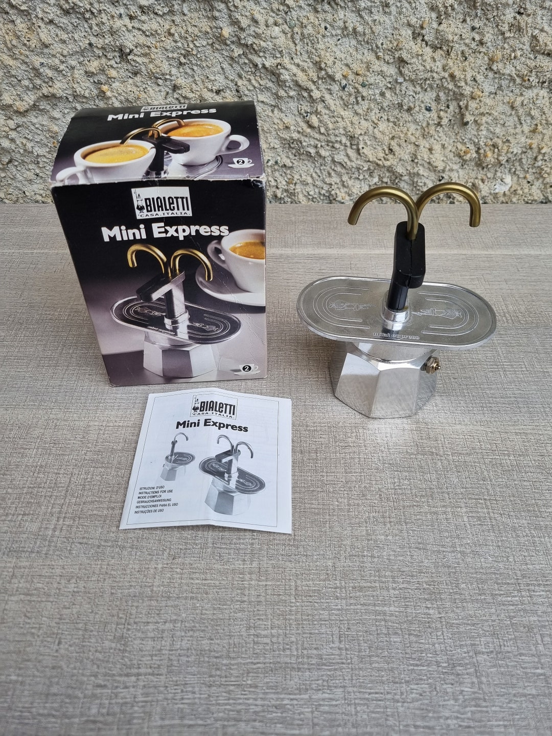 Bialetti Moka Mini Express Coffee Maker 2 Cups Aluminum Moka Pot Made