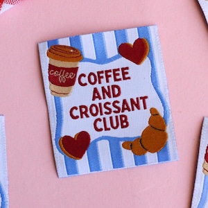 Coffee and Corissant Club - 5 divertenti etichette da cucito per progetti fatti a mano, etichette per abiti fatti a mano, maglia, cucito, uncinetto
