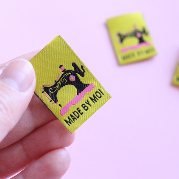 Pack of 6 woven yellow sewing labels "Made by Moi" - Cute and vibrant!