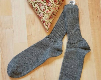 Gestrickte Socken Größe 45 / 46 / 47