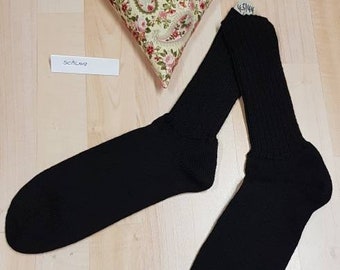 Gestrickte Socken Größe 43 / 44