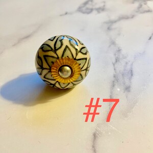 BOTÕES - Pintados à mão - Conjuntos/padrões de cores diferentes (ver fotos) imagem 9