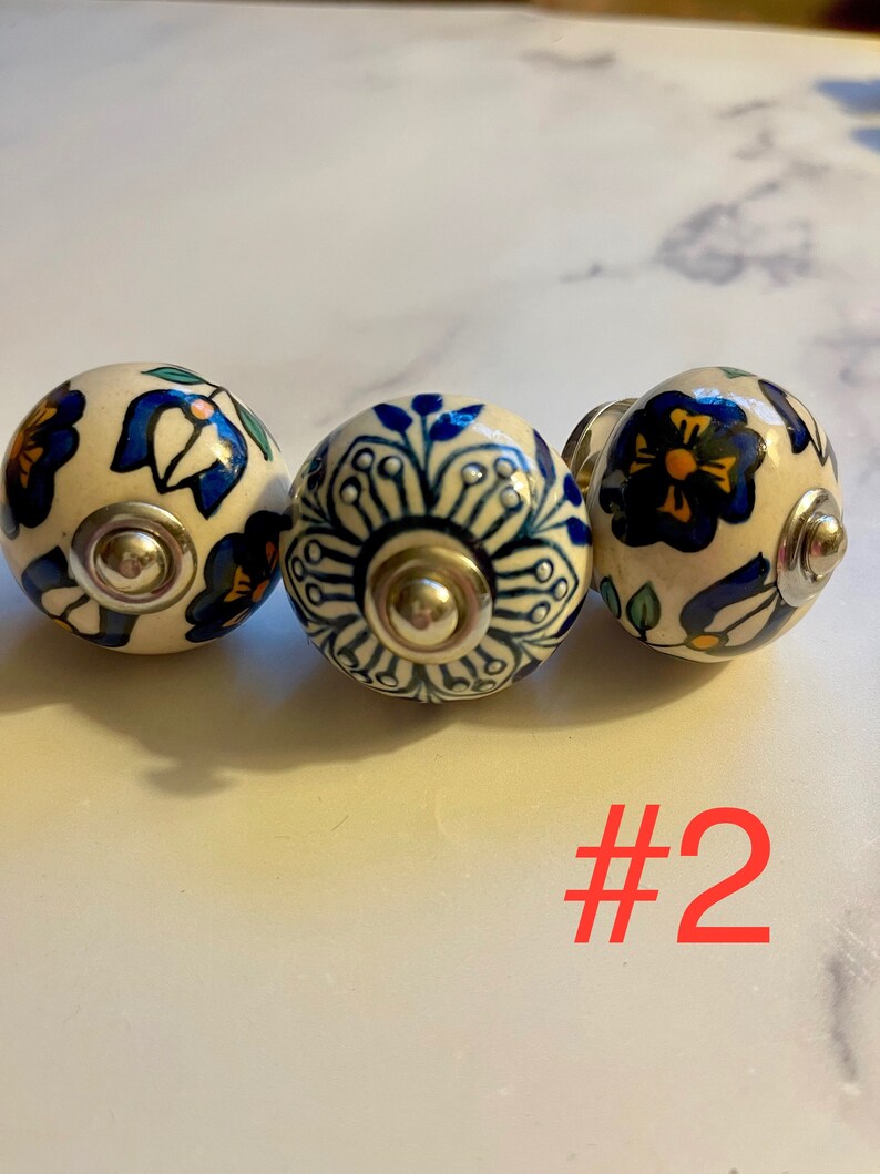 BOTÕES - Pintados à mão - Conjuntos/padrões de cores diferentes (ver fotos) imagem 3