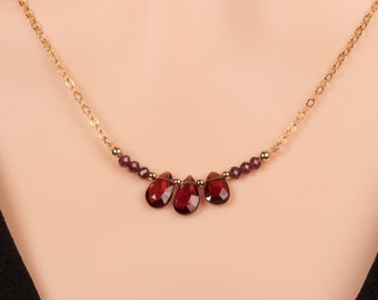 Garnet Necklace, January Birthstone Necklace, Minimalist Gemstone Necklace, Gift For Her, Birthday Gift