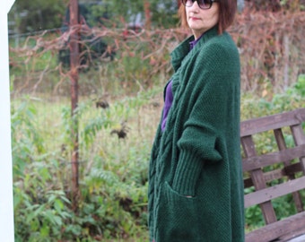 Oversized Cardigan Chunky Knit Sweater Long Sleeves, Green Wool Sweater With Front Pockets, Unisex Boho Cardigan, Loose Fit Sweater