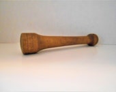 Vintage Turned Wood Potato Vegetable Fruit Pounder Pestle Rare