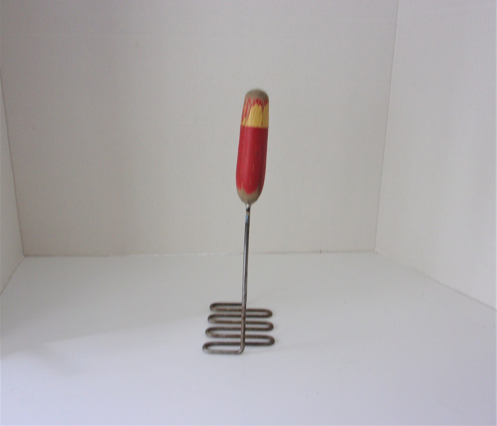 Vintage Androck Potato Masher Made in USA Painted Red and Cream Wood