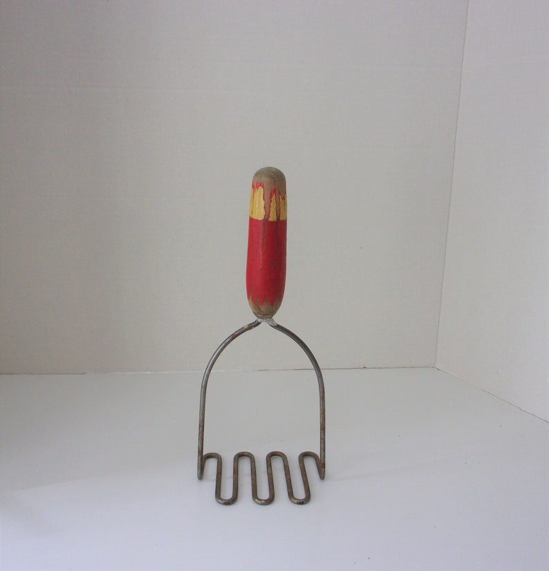 Vintage Androck Potato Masher Made in USA Painted Red and Cream Wood