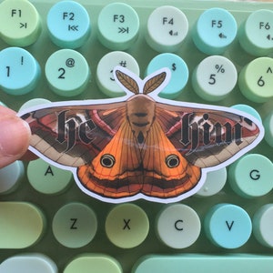 él/él pronombre pegatina: pegatina de vinilo de polilla emperador
