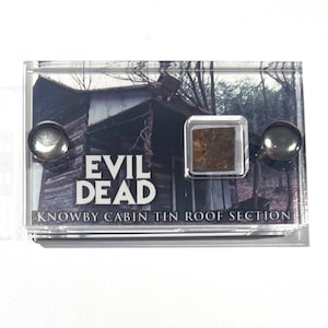 Evil Dead - Begagnad sektion av Knowby Cabin-plåttak - minidisplay.