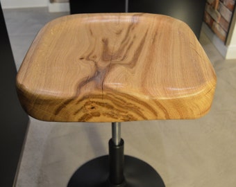 Un Tabouret en Bois de Chêne réglable en hauteur pour la Cuisine - Tabouret de salon noir pivotant - Tabouret pour les tables et les Pianos