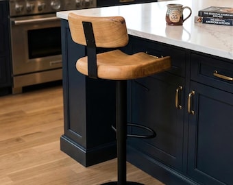 Barhocker aus Holz für die Küche, rustikal aus Eichenholz, Sitzhöhe höhenverstellbar auf 70cm, Metallfuß in schwarz, industriel und modern