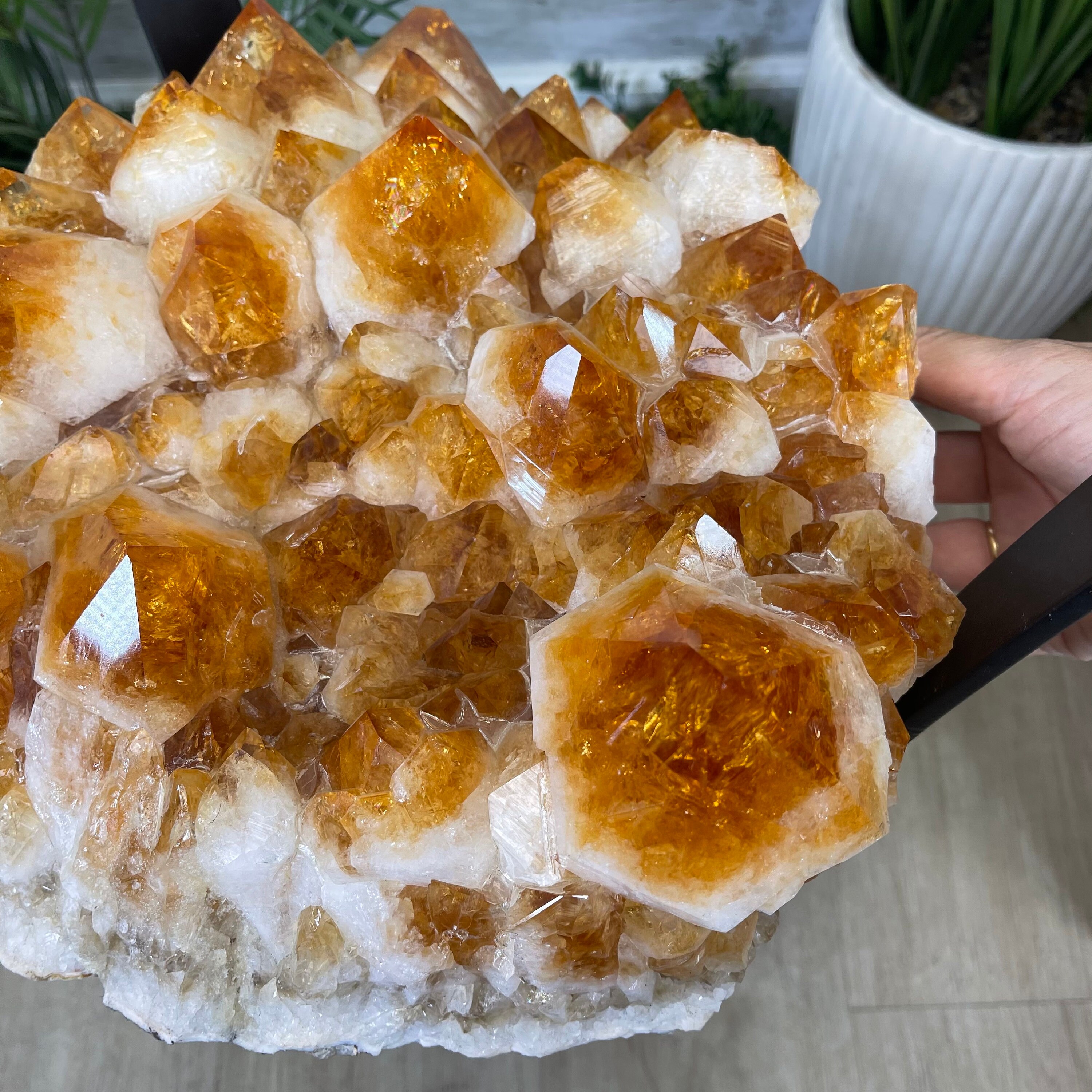 Extra Plus Quality Brazilian Citrine Geode Side Table, 46.1 Lbs, 24 ...