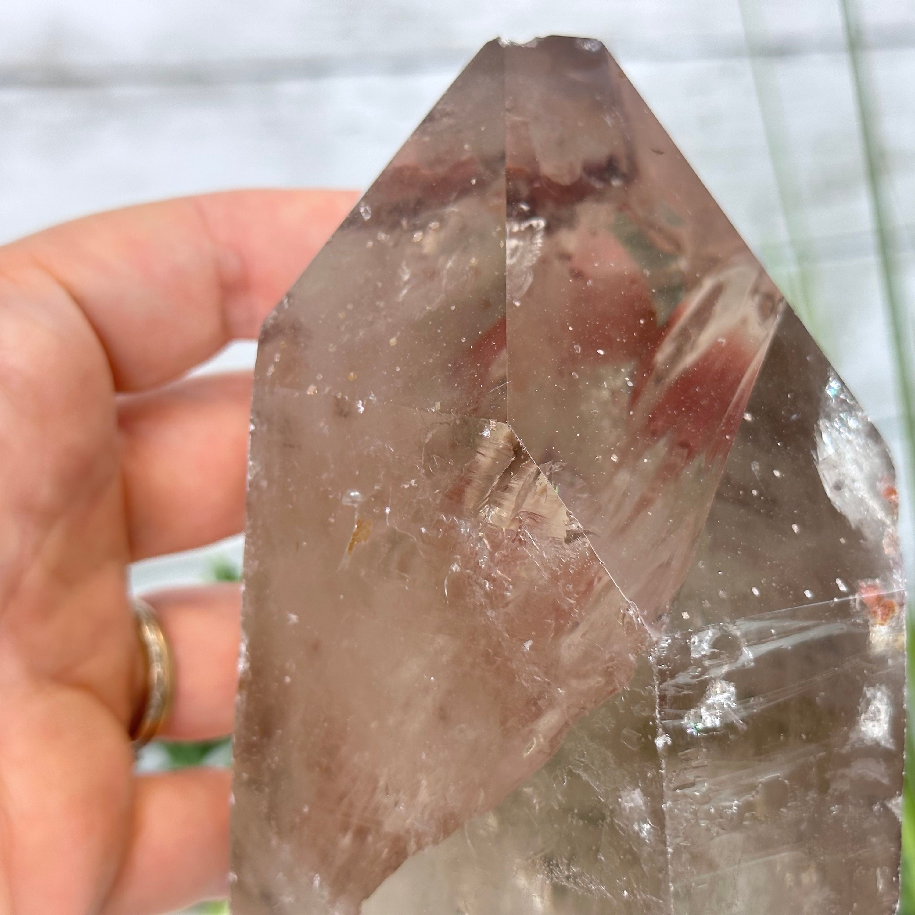 高品質スモーキークォーツクリスタルポイント（金属製スタンド付き