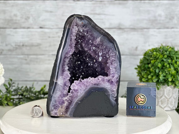 高品質のブラジル産アメジスト カテドラル、12.2 ポンド、高さ 8.8