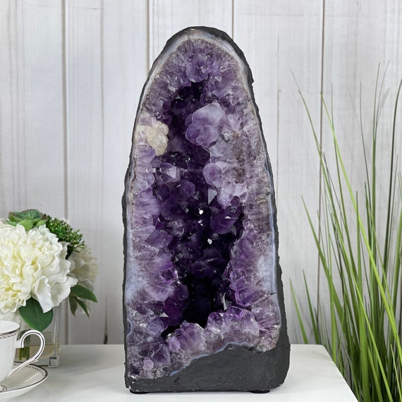 アメジスト Amethyst from South Korea Japanese Twin Quartz