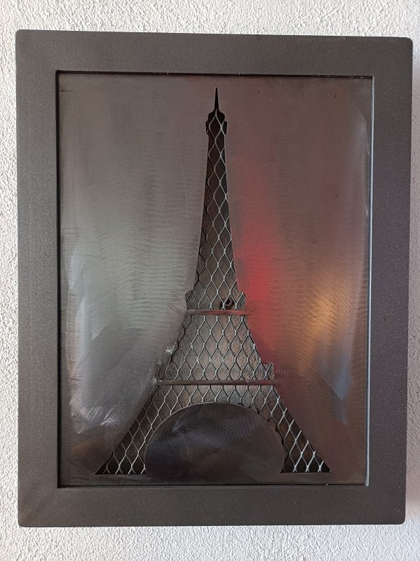 Cadre Tour Eiffel Découpe Laser