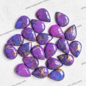 Cabochon a forma di pera in turchese rame Mojave viola da 10 x 14 mm, lotto di pietre preziose in turchese rame Mojave per orecchini, pendenti e creazione di gioielli.