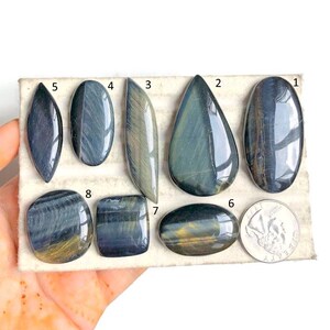 Cabochon di occhio di tigre blu, bellissima pietra preziosa di occhio di tigre blu per la creazione di gioielli e pietre preziose, cabochon lucidati a mano, cristallo da meditazione LOTTO -55