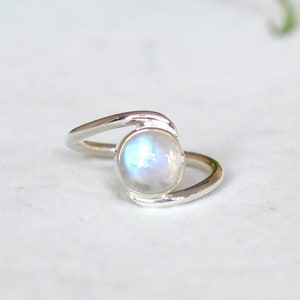 Rainbow Moonstone ring Gemstone jewelry - Bridal ring Ethnic Ring - Sterling silver - Engagement  Crystal Ring - 203 Valentine Gift