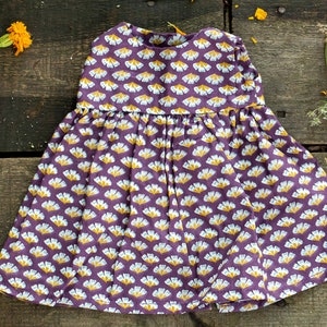 Waldorf-poppenkleding, meisjespoppenjurk, poppenjurk vintage stijl, Miniland-poppenjurk, katoenen poppenoutfit, kerstcadeau voor meisje