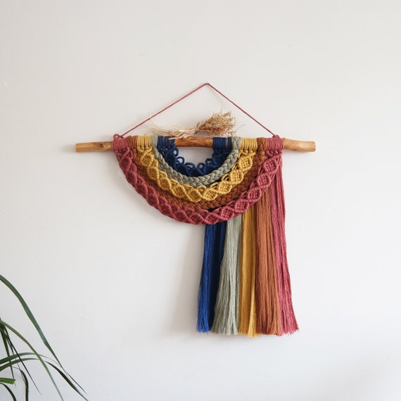  Boho Rainbow Wall Hanging, Macrame Rainbow Wall Hanging Boho  Rainbow Decor Rainbow Wall Decor for Baby Room Decor Baby Shower Nursery  Decor Home Decor : Home & Kitchen