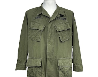 Vintage 1970s Vietnam War US Army Jungle Fatigue Jacket Vintage 1970s Vietnam War US Army Jungle Fatigue Jacket
