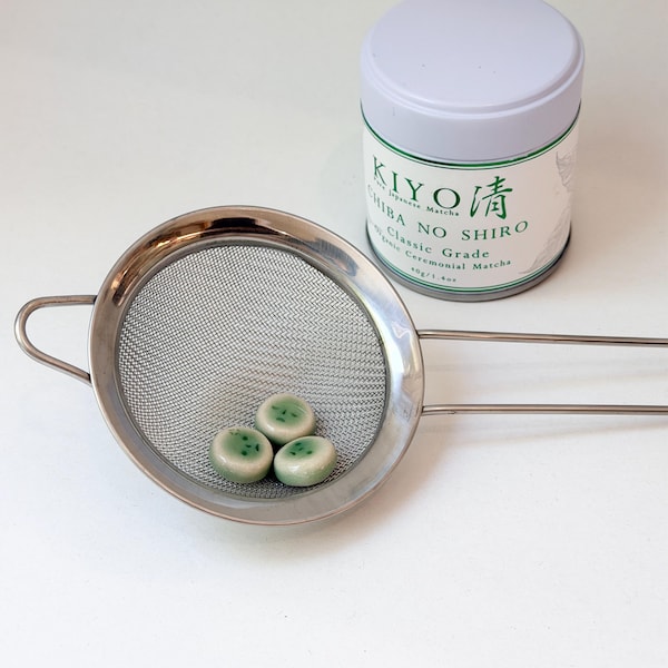 Ceramic smiski matcha sifter beads for matcha making