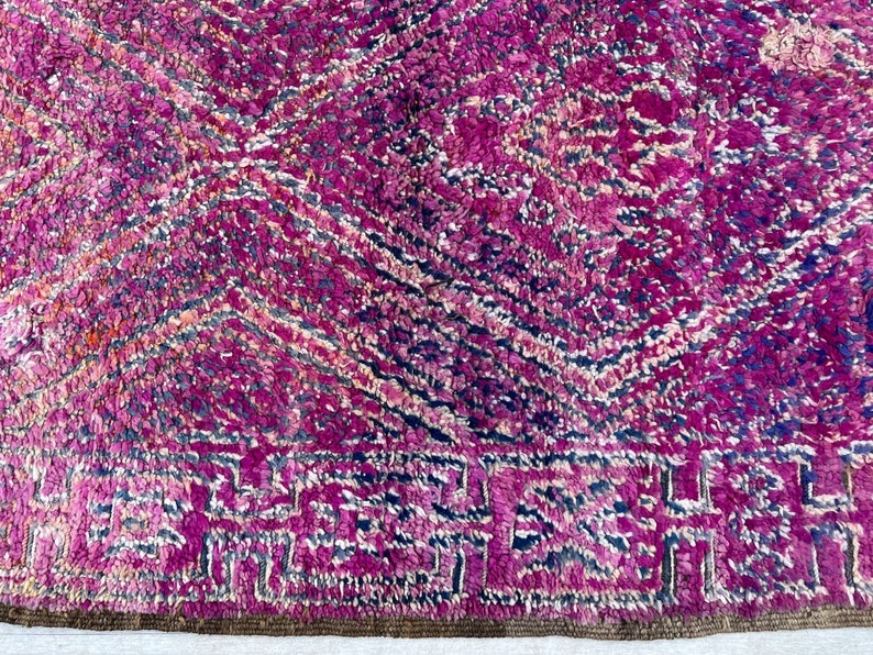 rug, vintage rug, moroccan rug, handmaderug, living room rugs, washable rugs, rugsfor sale, ruggable rugs,cheaprugs,
Solid rug, Plain rug, , Beniourain, rug, Moroccan, Moroccan solidrug, custom design rugs, custom made rugs, custom size rugs,