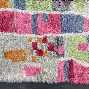 Moroccan beni ourain rug 6X8, Pink Berber rug ,Moroccan rug 5.6 FT x 8.3 FT, handmade rug ,beni ourain rug,area rug image 5