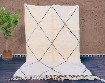 Moroccan Beni Ourain Rug – Moroccan Wool Carpet – Black Diamond Pattern – Handmade Berber Rug – Custom Size Available