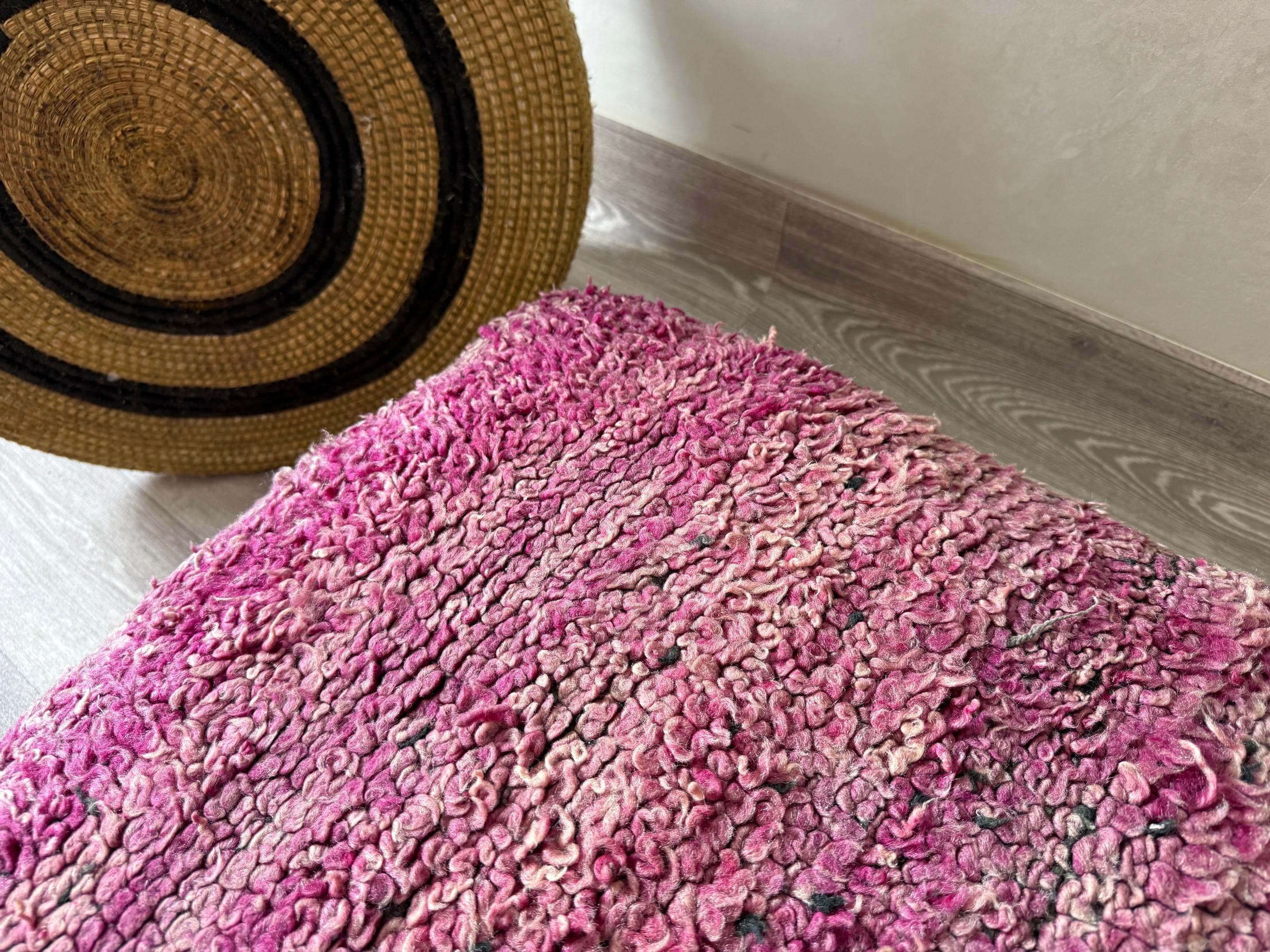 大型キリムフロアクッション 24インチ×47インチ モロッコ手織りプーフ