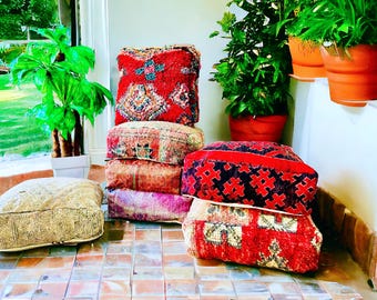 Puf Kilim marroquí, Puf de suelo, Otomano marroquí vintage, Puf cuadrado Beni Ourain, Cojín de meditación de yoga, Funda de almohadas Kilim rojas al aire libre