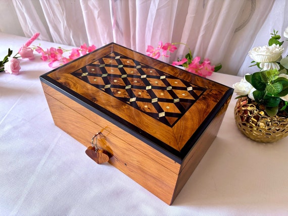 Wooden Jewelry Box With Key 12