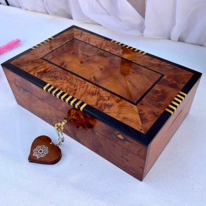 HANDMADE Thuya Burl Luxury JEWELRY BOX 10&quot;x6&quot;,Moroccan Lockable Wooden Watch Box,Unique Memory Couples Gift, Stunning Wife Gift,Gift For Him
