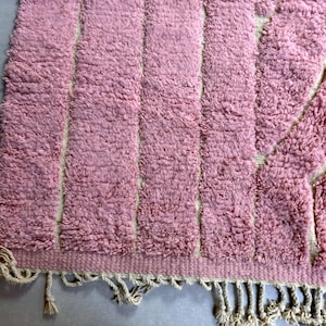 beni ourain, beni ourain rug, handmade rug, moroccan rug, tapis berbere, berber carpet, wool rug, area rug, beni ouarain, morocco rug, large rug, small rug, checkered rug